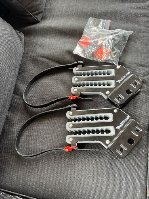 Suport Schiuri Thule Xtender Snowboard