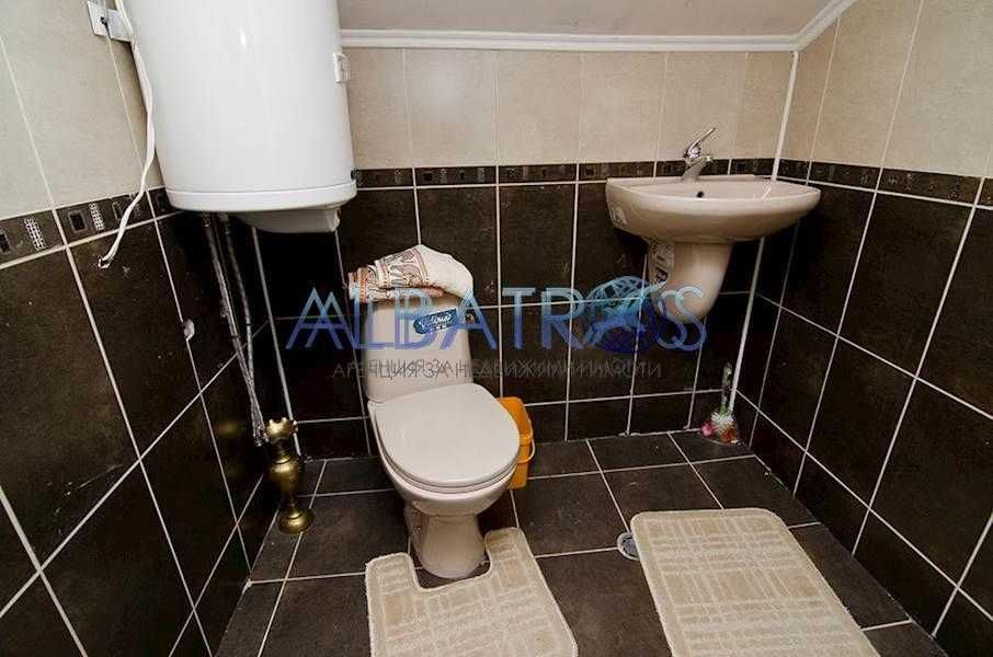 Продава се Къща в с. Осеново, Област Варна - 320 кв.м за 779 €/кв.м - Снимка #13