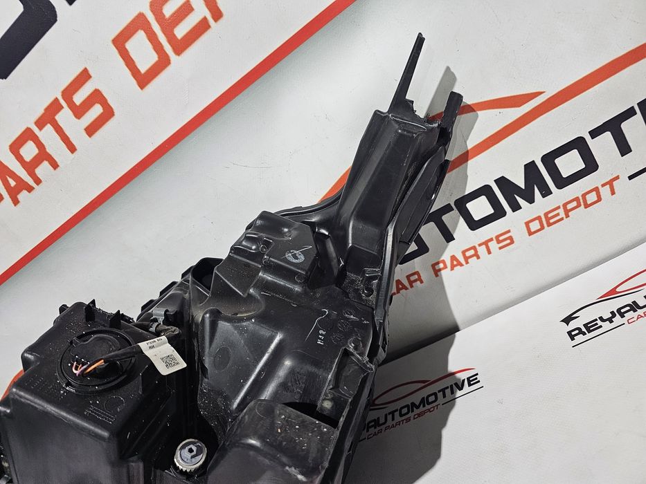 Far dreapta led Nissan Qashqai J12 dupa 2020 cod 100-8D02G