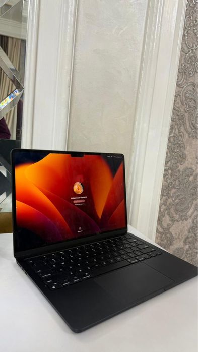 Ноутбук для работы Макбук