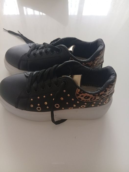 Pantofi dama Nr 38