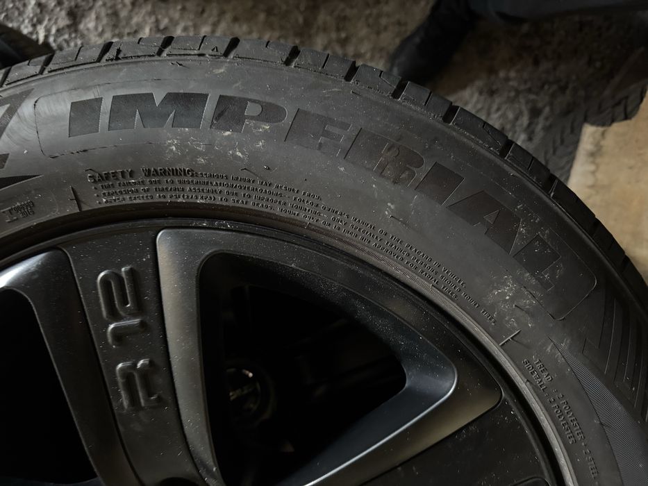 Джанти плюс гуми 235/60 R18 5X127