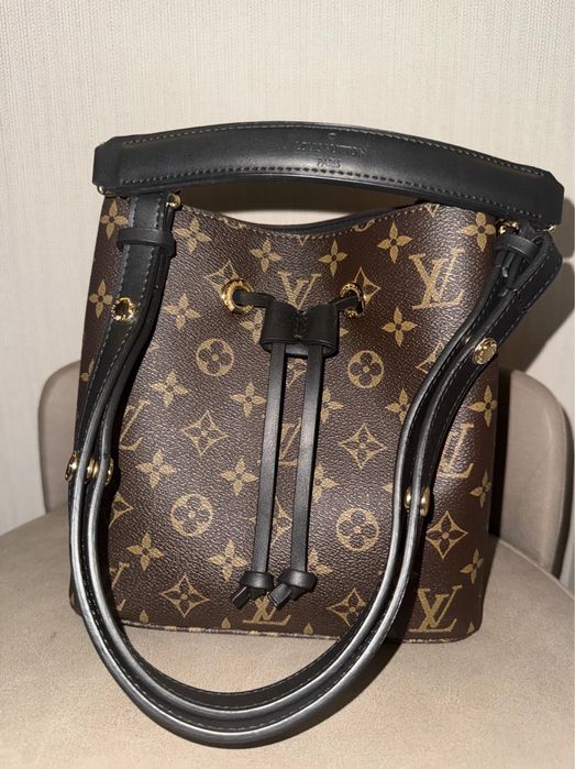 Louis Vuitton дамска чанта