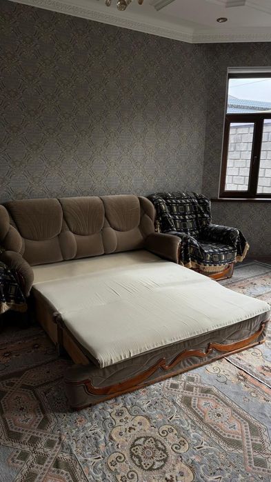 Мягкий диван сатылады Раскладной