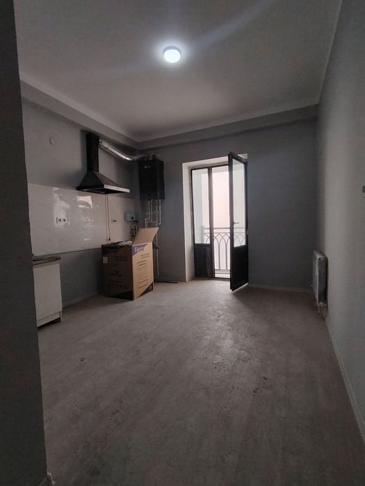 Tantana yaqinida kvartira zudlik bilan sotiladi