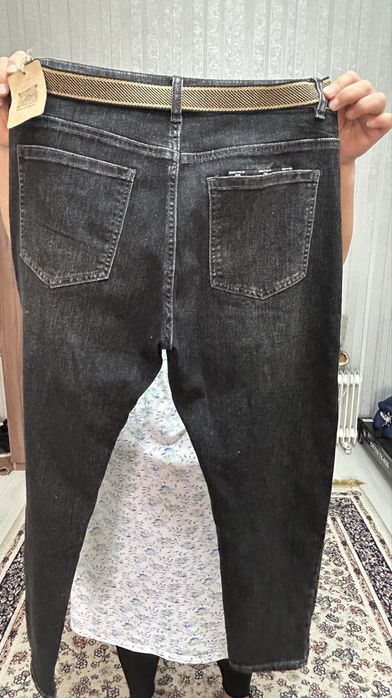Продам муж  джинсы разм 32