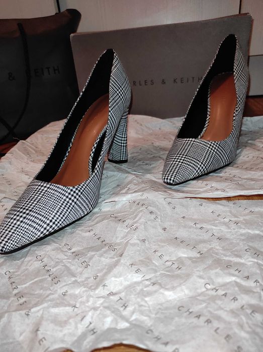 Туфли женские новые