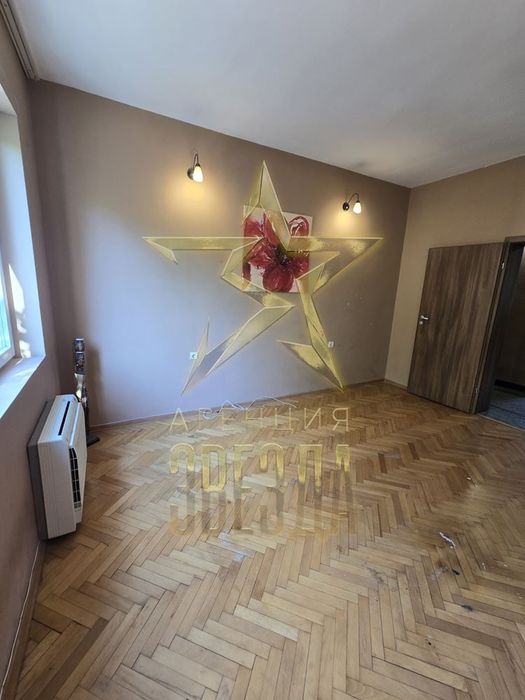 Продава се Тристаен апартамент в Пловдив, Център - 98 кв.м за 1888 €/кв.м - Снимка #9