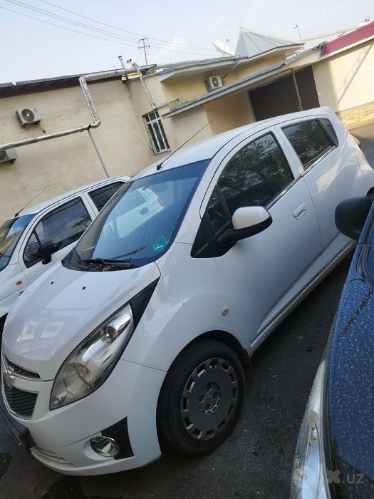 Chevrolet spark 2011