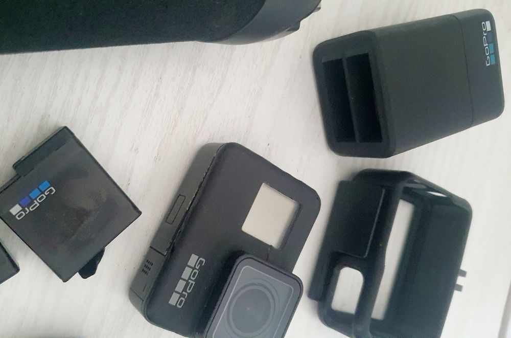 Camera Go pro hero 7 black + accesorii