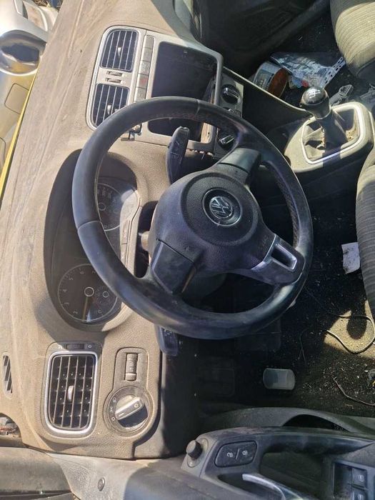 VW Polo 1.6 газ /бензин за части