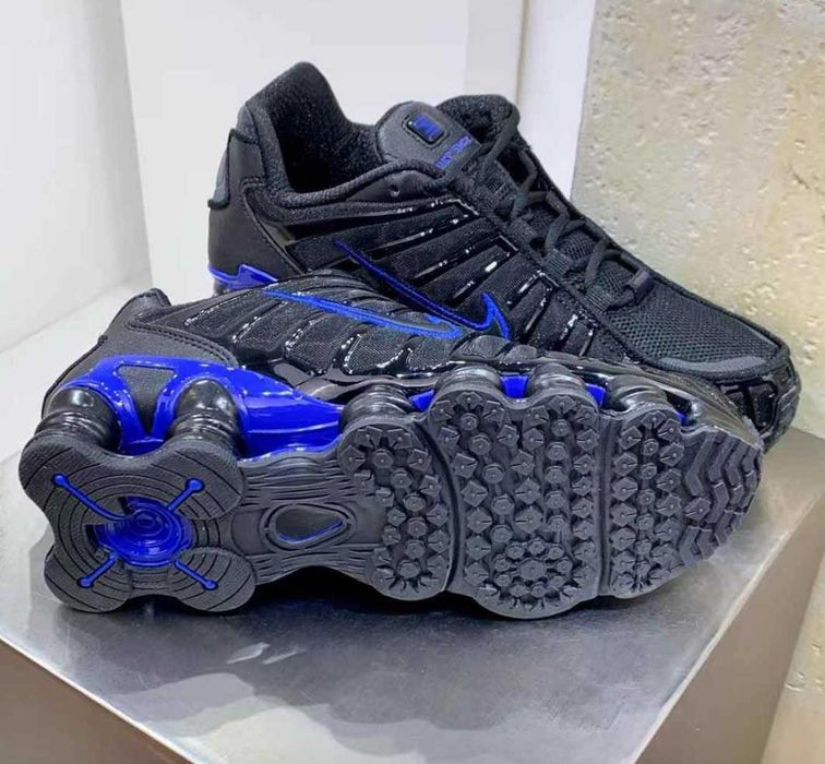Продавам нови мъжки маратонки с кутия Nike Shox TL Black Royal Blue