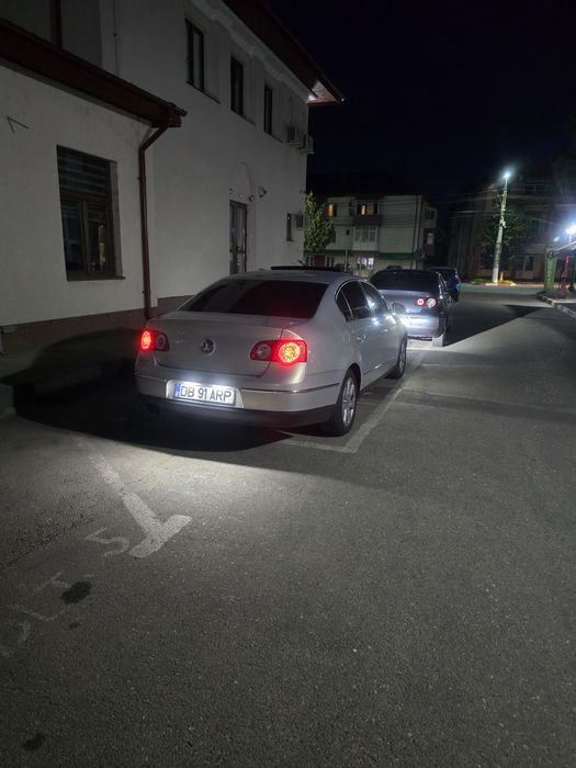 Vw Passat B6 2.0Tdi 170cp/ automată/trapă/EURO 5