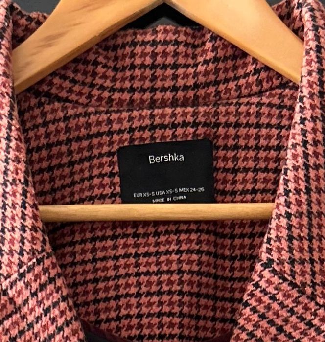 Пальто женское Bershka
