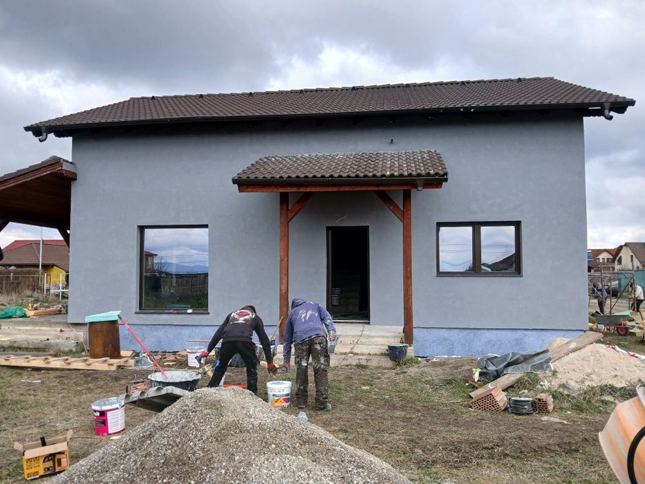 Constructi Ridicat case plus interioare si exterioare
