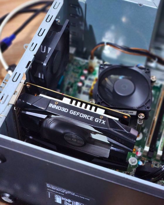 PC Gaming / Office HP i5-6600 | GTX 1650 4GB | 16GB RAM | SSD + HDD