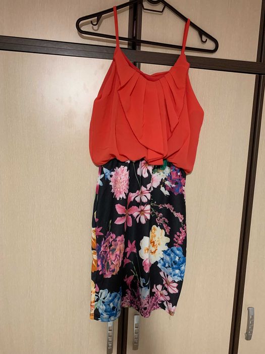 Дамски рокли - М