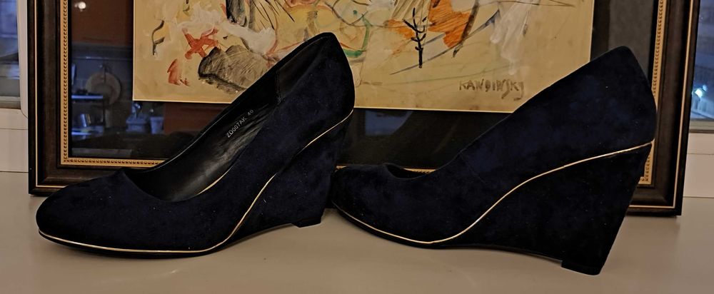 Разгрузка гардероба