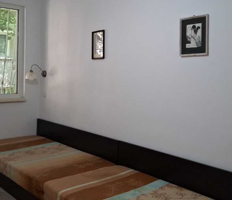 Дава се под наем Двустаен апартамент в Варна, Левски - 45 кв.м за 306 € - Снимка #4