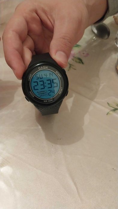 Qo'l soat DASH H-8380