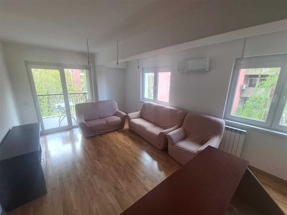 Дава се под наем Двустаен апартамент в София, Зона Б-5 - 65 кв.м за 484.5 € - Снимка #2