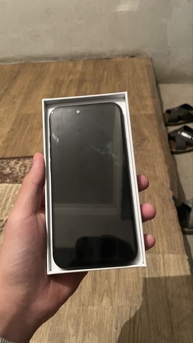 айфон айр  отдам 60к