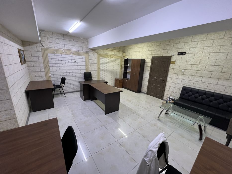 Аренда под офис 2 минут от метро Новза С мебелью! 35м2 Подволь!