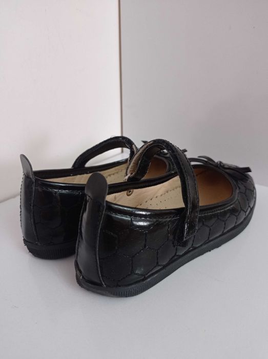 Школьные туфли размер 29