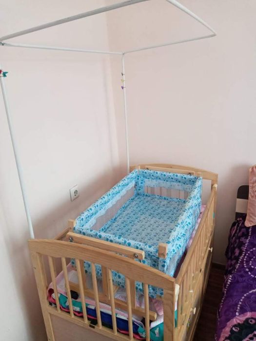 продам манеж в хорошем состоянии