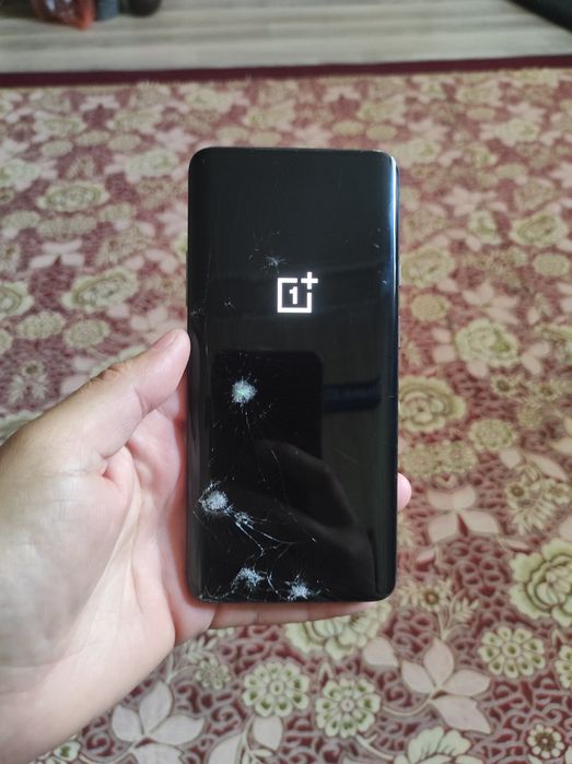 OnePlus 7 Pro 8/256GB (Mirror Gray) — Мощный флагман