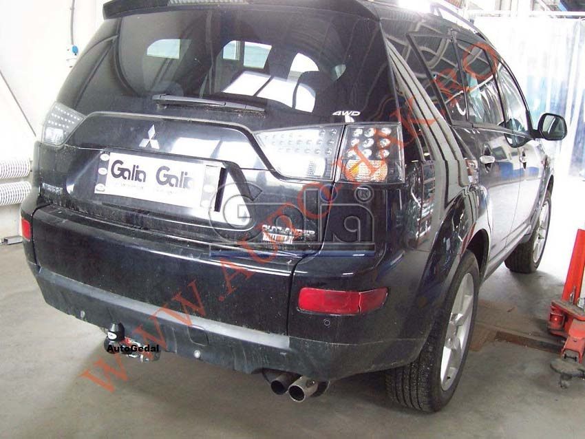 Carlige de remorcare Mitsubishi Outlander - Omologate RAR si EU