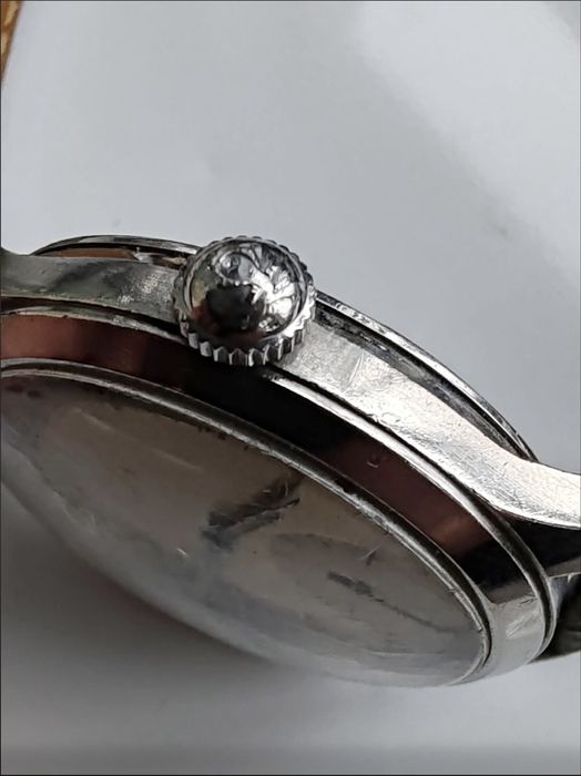 Omega vintege impecabil