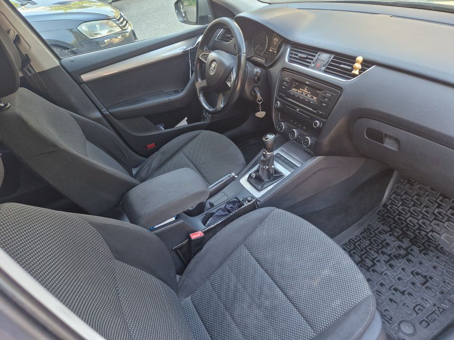 Vind Skoda octavia 2013 16