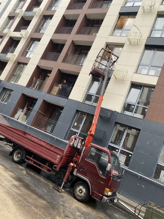 Автовышка манипулятор