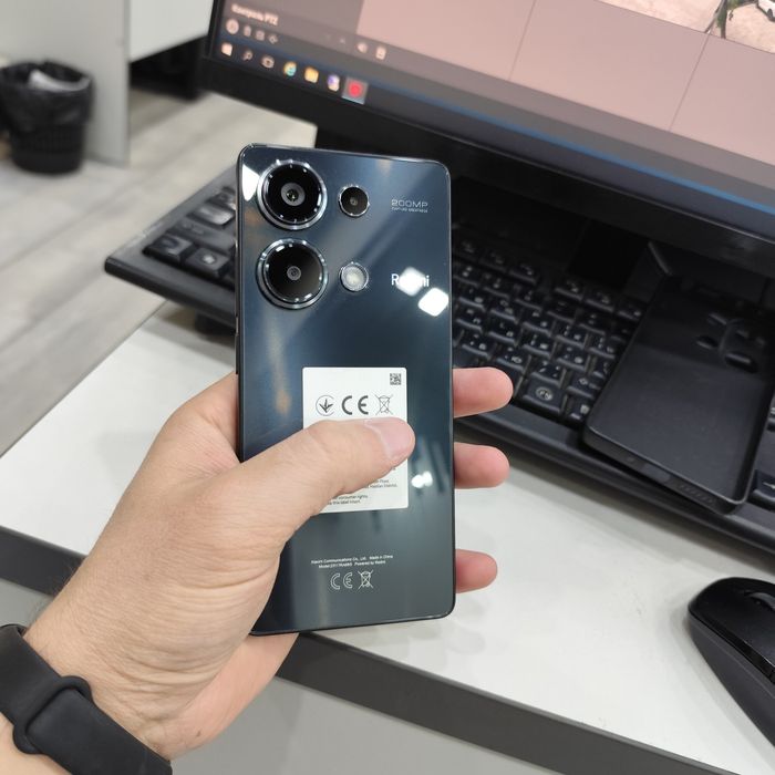 Xiaomi Redmi note 13 pro 8/256 идеал