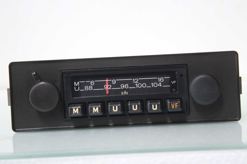 Radio Grundig Emden2(1975)12V.