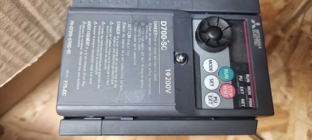 Invertor motor electric  Siemens , Omron , Mitsubishi
