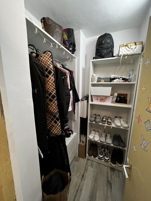 Apartament 3 camere decomandat etaj 1