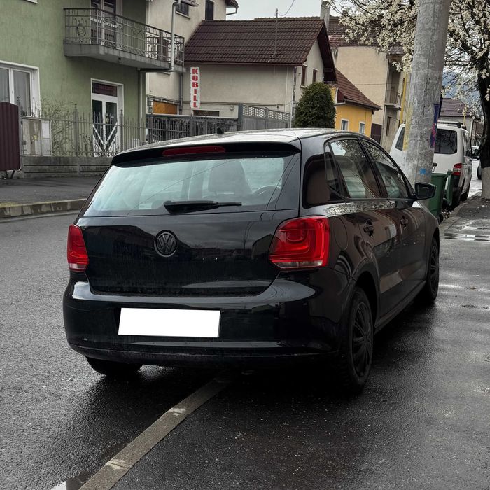 VOLKSWAGEN Polo 2010 — imagine 2