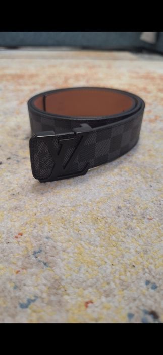 Curea Louis Vuitton