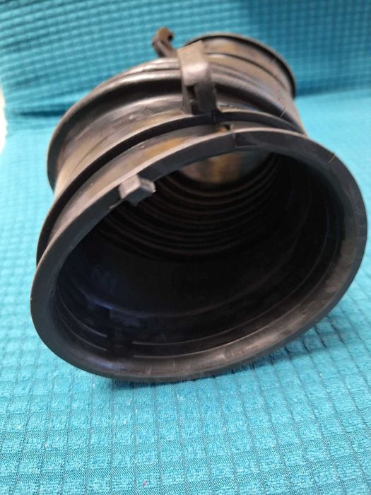 № 106В  Въдуховод  17228-R5Z-G01 Honda CRV 4  1.6 Disel