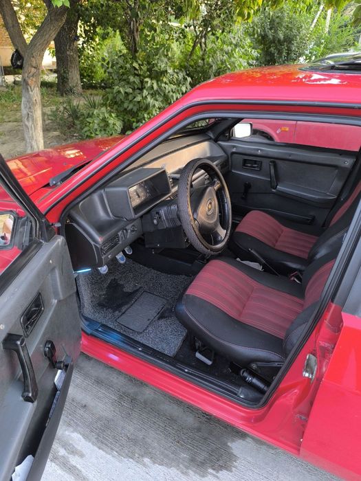 Подам ВАЗ.21 09 в