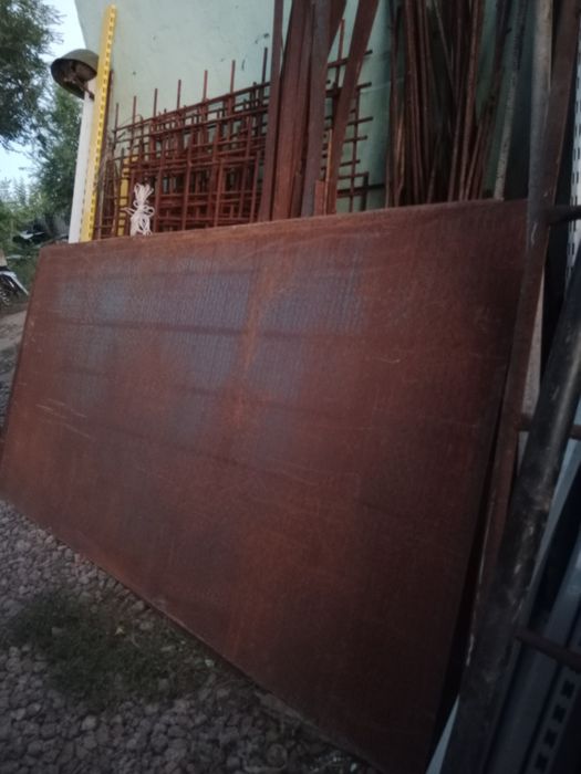 Продам листы рефленный