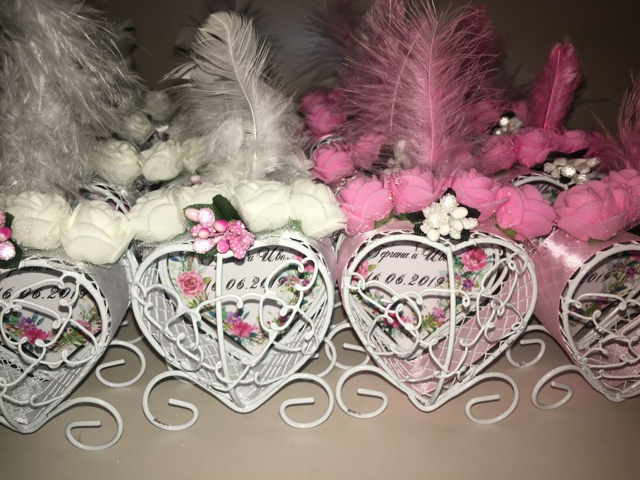 Сватбени подаръчета , сватбени подаръци , карета