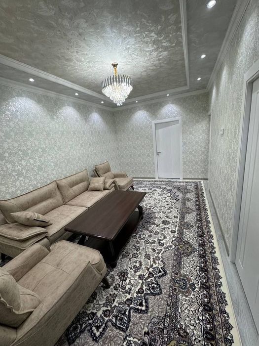 Продается квартира феруза  Екобозор йонида 2/2/4 52 м зеркалка