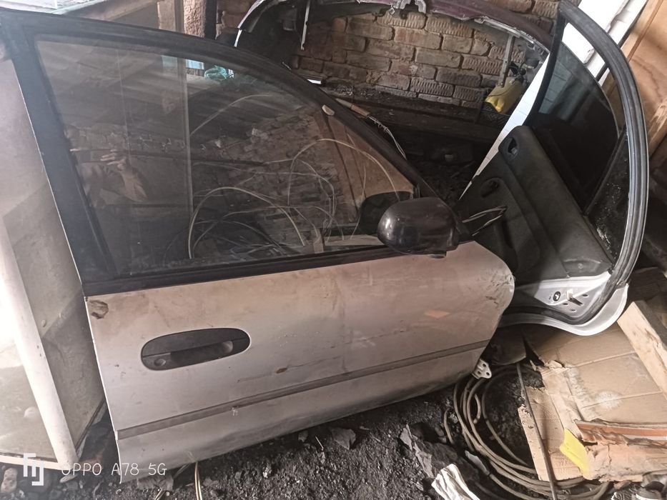 Двери на Мицубиси Галант