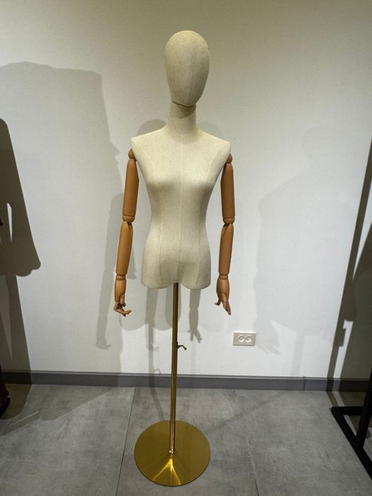 Манекен для одежды