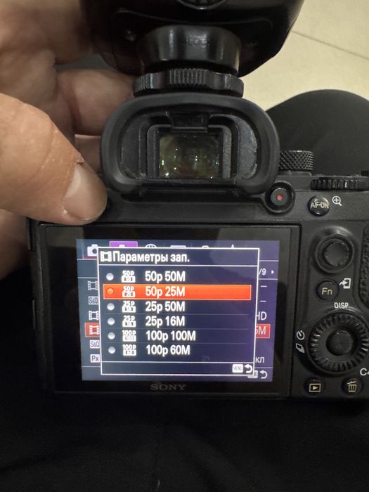 Продам sony a7III  полный комплект