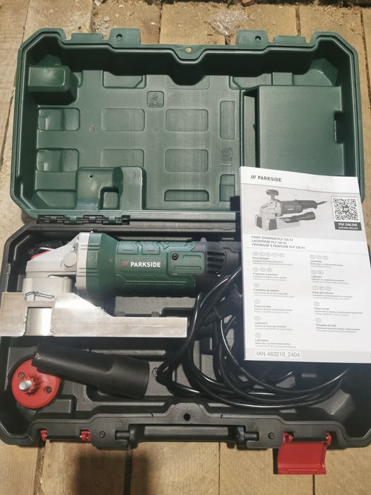 Masina de frezat vopsea, lac, de pe Orice suprafata Parkside, PLF 720 A1, cu racord pentru aspirarea externa a prafului