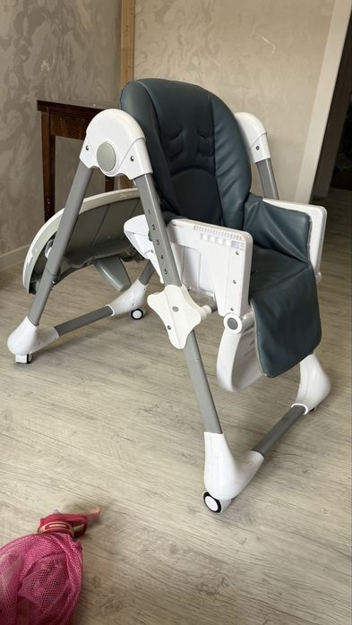 Продам стульчик для кормления